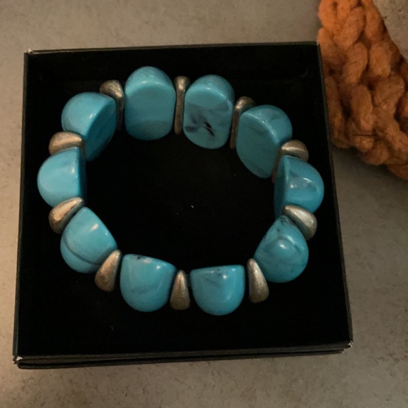 Turquoise chunky stretch bracelet - Picture 3 of 4